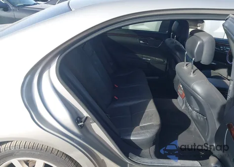 2007 Mercedes-Benz S 550 4Matic из США, поврежденный, VIN WDDNG86X77A133885